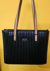 Stylish Pleated Tote Bag