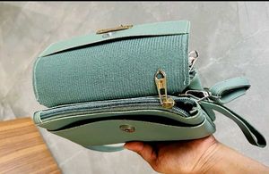Stylish Green Crossbody Bag