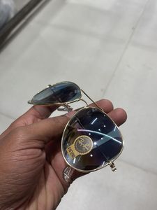Ray-Ban Aviator Sunglasses
