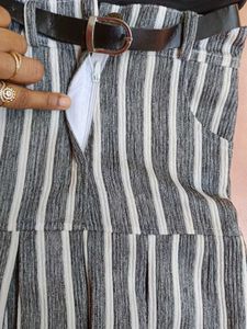 Girl's Outfit - Top &amp; Skirt 4 years old perfect fi