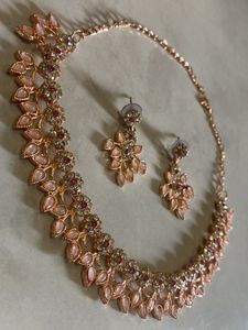 Elegant Rose Gold Necklace and Earring Set