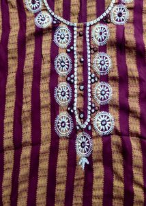 Maroon Striped Kurta with Embellished Neckline✨🤎