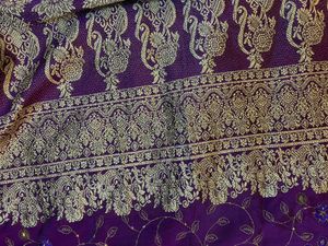 SALE🎉Banarsi zari saree 💜