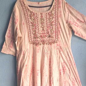Beautiful Embroidered Kurta Set