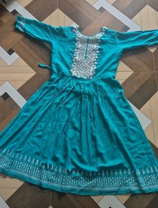 Beautiful Teal Embroidered Kurta