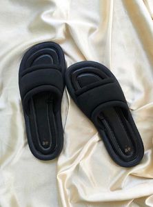 H&M Padded Slides