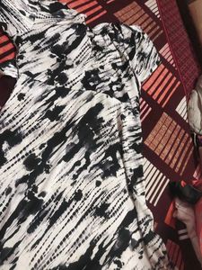 Stylish Black & White Tie-Dye Tunic frock