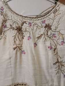 Beautiful Floral Ethnic Gown