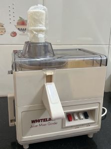 New- Whiteline Juicer Mixer Grinder