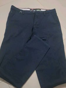 men's navy blue jeans