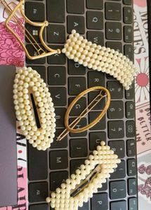 Pearl/ Metal Hair Clips Set