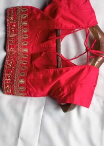 ✨❤Red Georgette Embroidered Saree❤✨