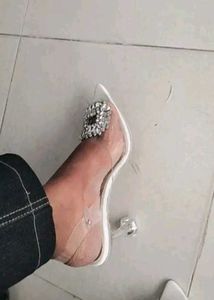 New Trendy Heels