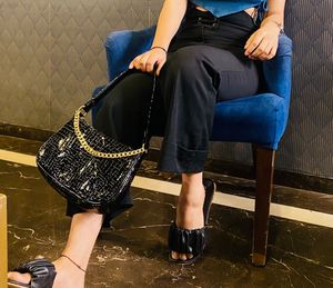 Chic Wide-Leg Black Trousers