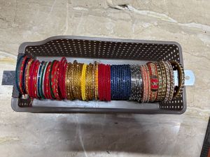Assorted Bangle Set