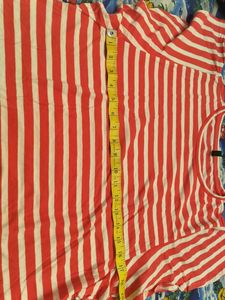 Benetton Striped Red &amp; White T-Shirt