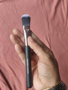 Brand New Faces Canada Makeup Brush Set