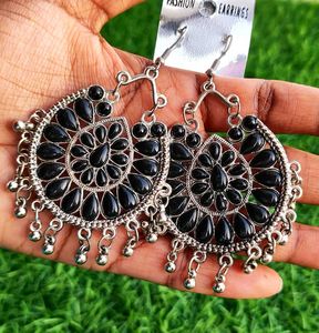 Elegant Black Stone Jhumka Earrings