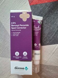 Derma Co. Spot Corrector