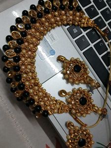 Stunning Black & Gold Pearl Necklace Set