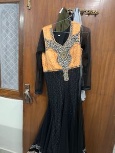 Heavy party wear gown