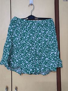 Floral Print Mini Skirt