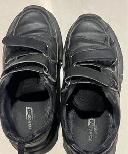 Unisex Liberty Black School Shoes Size 1