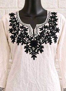 Embroidered Tunic Top