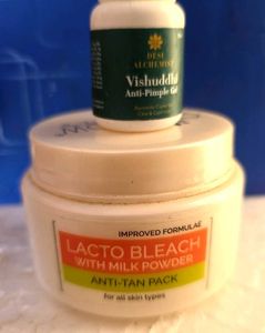 OXYGLOW HERBAL LACTOBLEACH AND PIMPLE GEL