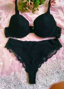 Black Lace Bra and Panty Set👍