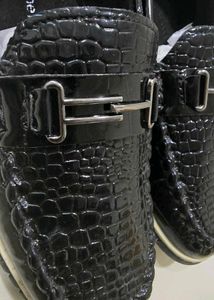 Boys Black Textured Loafers