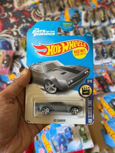 Hot Wheels Ice Charger