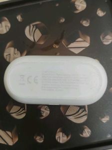 oneplus buds z original- White