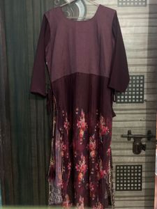 Floral Embroidered Kurta Set🌺