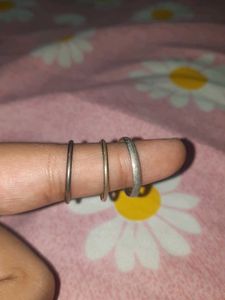 Set of 5 Assorted Rings