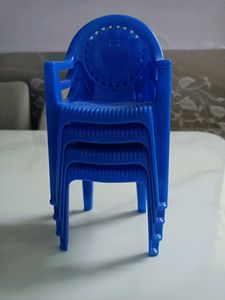 Mini Toy Chair Good Condition