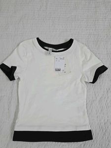 H&amp;M Divided Basic T-Shirt size XS