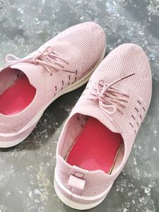 🩷 Pink Knit Slip-On Sneakers 👟