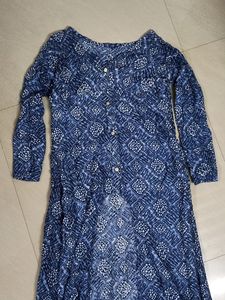 A Trendy V Cut Dresses For Womens