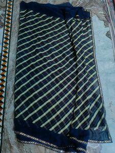 Stylish Striped Saree
