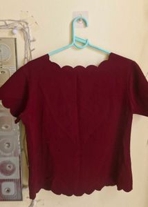 Chic Scalloped Neckline Top