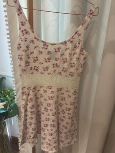 FOREVER 21 Cute Rose Print Fit & Flare Dress
