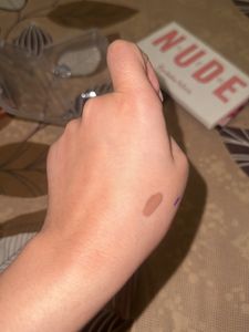 nude lipstick