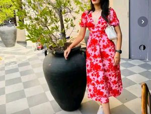 Floral Midi Dress with Cutout
