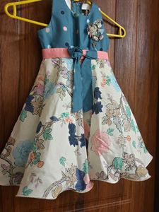 New Beautiful Floral Print Dress
