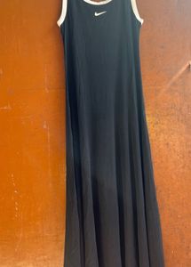 black dress