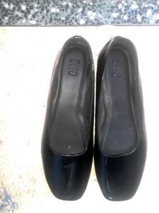 Black Formal Party Club Jutti With Weared Socks