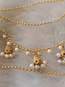 Elegant Pearl &amp; Gold Tone Ear Chain