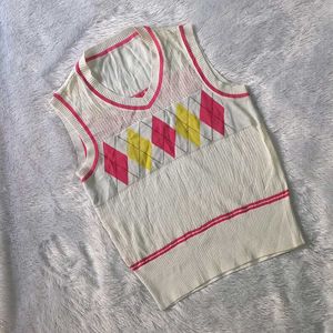 Cute vest Knit Top
