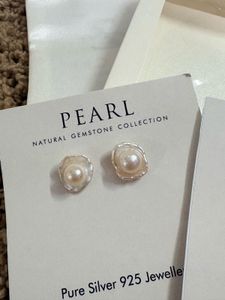 Authenthic Freshwater Pearl Silver Studs